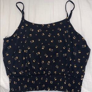 cute top with cinched waist ✨🌼